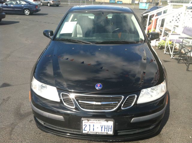 Saab 9-3 Loaded W/ Nav Sedan