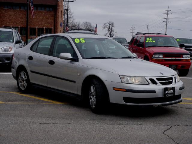 Saab 9-3 2005 photo 1