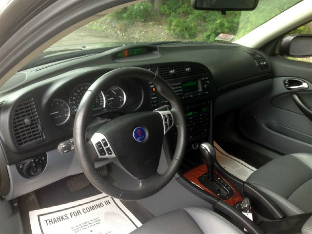 Saab 9-3 2006 photo 2