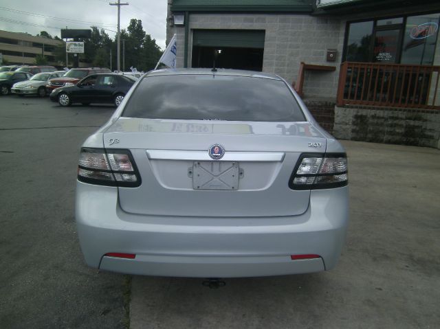 Saab 9-3 2009 photo 2