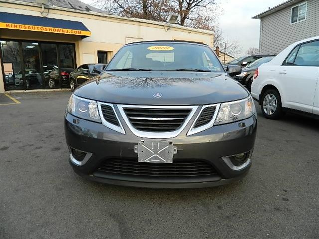 Saab 9-3 2010 photo 1