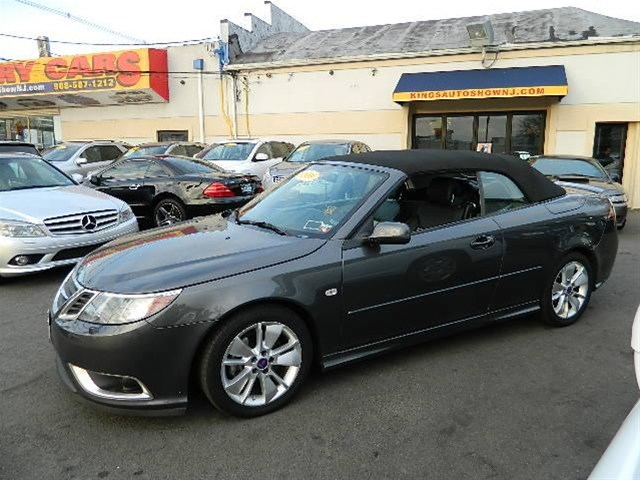 Saab 9-3 2010 photo 3