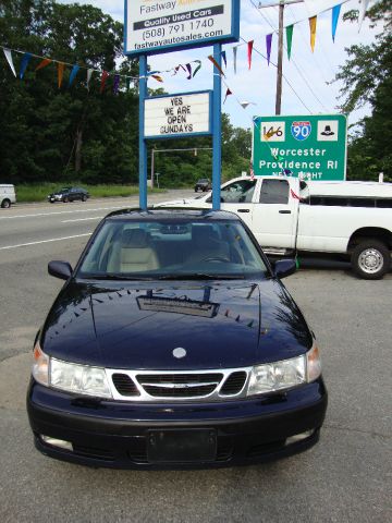 Saab 9-5 1999 photo 3