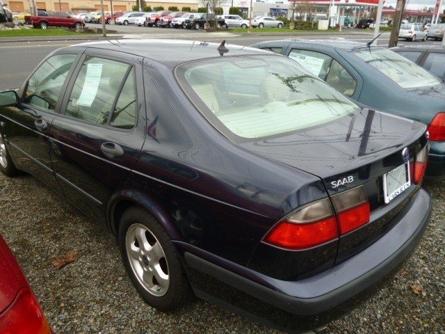 Saab 9-5 2001 photo 2