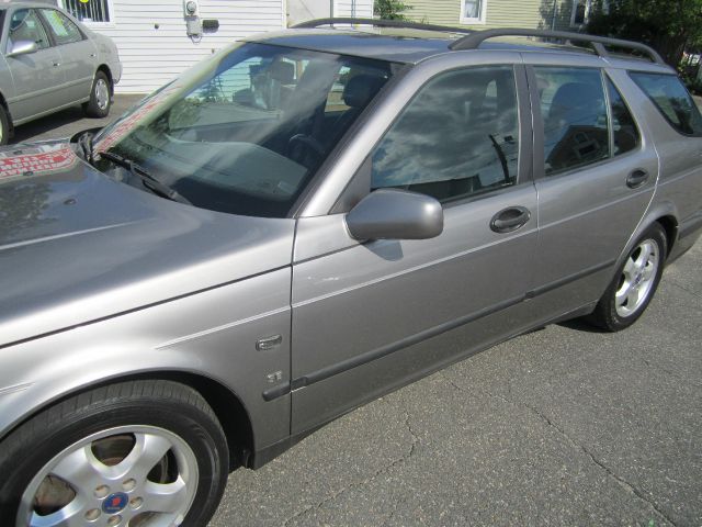 Saab 9-5 2001 photo 3