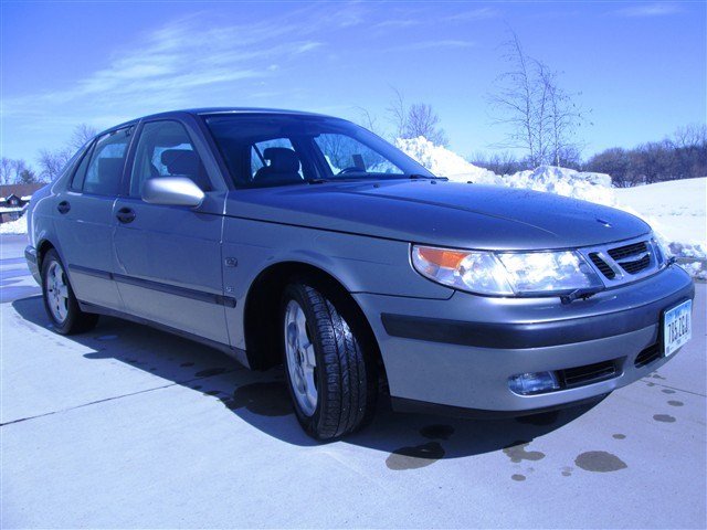 Saab 9-5 2001 photo 1