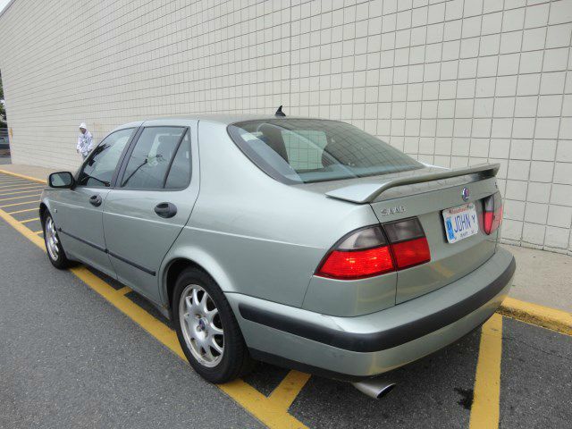 Saab 9-5 2001 photo 1