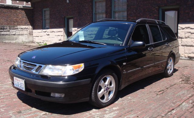 Saab 9-5 2001 photo 1