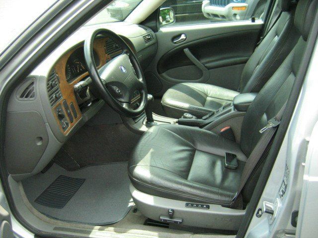 Saab 9-5 2002 photo 5