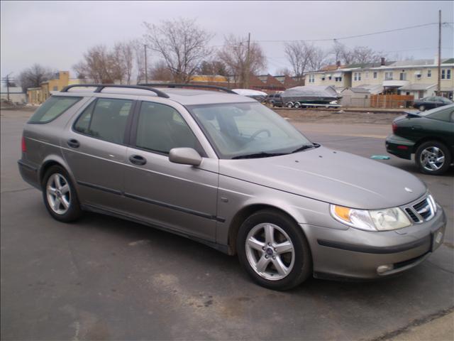 Saab 9-5 2002 photo 2