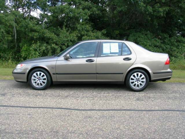 Saab 9-5 2002 photo 1