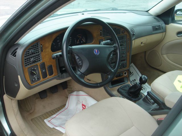 Saab 9-5 2002 photo 6