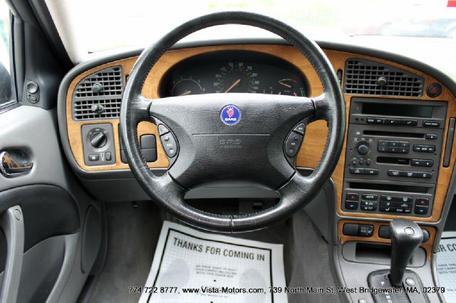 Saab 9-5 2002 photo 13