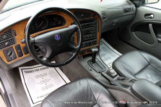 Saab 9-5 2002 photo 15