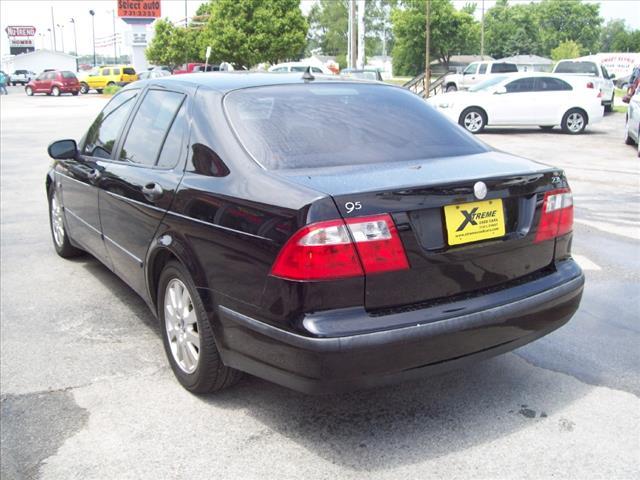 Saab 9-5 2003 photo 2