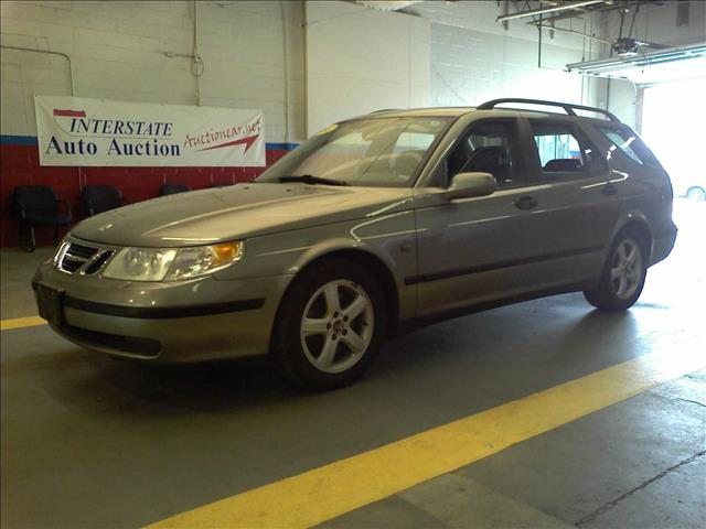 Saab 9-5 2003 photo 2