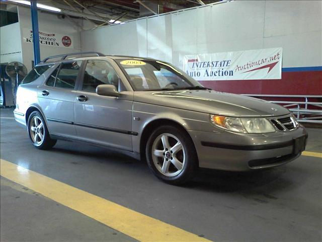 Saab 9-5 2003 photo 3