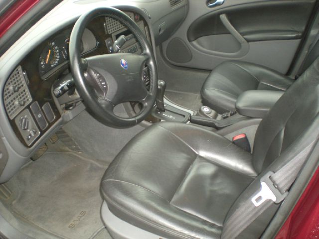 Saab 9-5 2003 photo 1