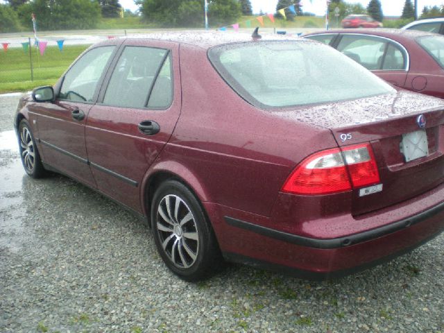 Saab 9-5 2003 photo 2