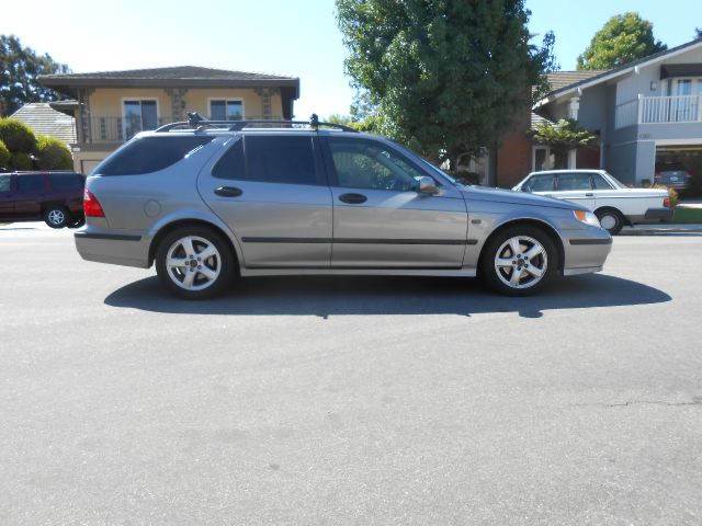 Saab 9-5 2004 photo 3