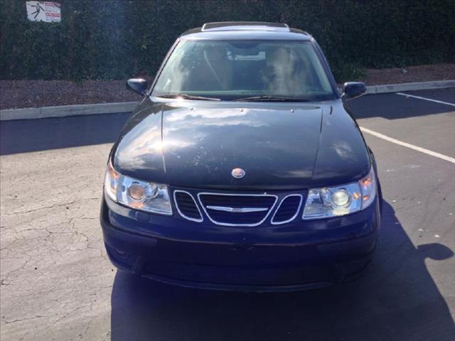 Saab 9-5 2004 photo 2