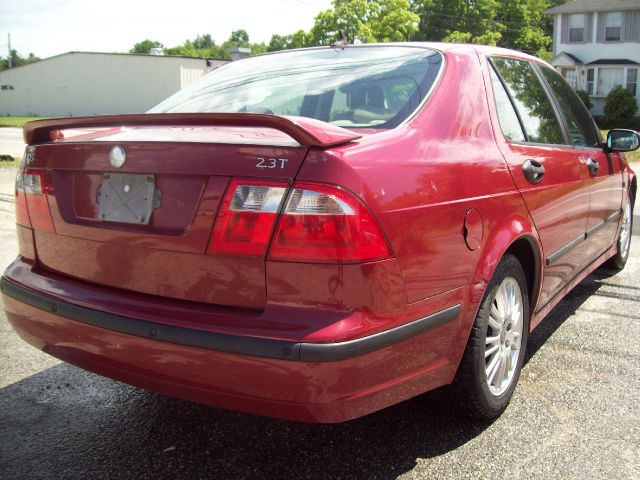 Saab 9-5 2005 photo 1