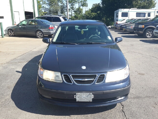 Saab 9-5 2005 photo 2