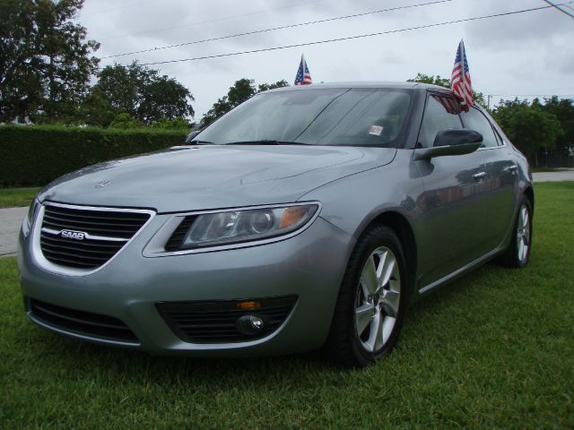 Saab 9-5 2011 photo 17