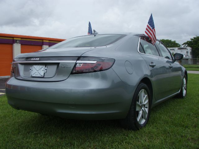 Saab 9-5 2011 photo 19