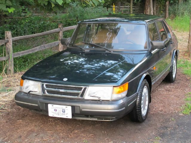 Saab 900 1993 photo 1