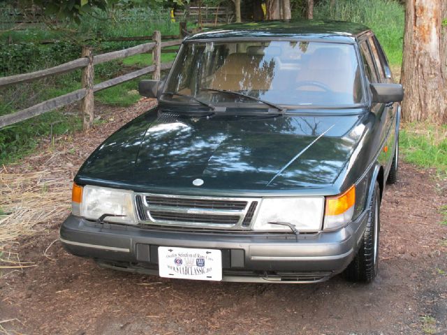 Saab 900 1993 photo 3