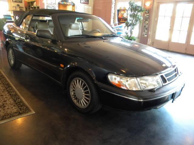 Saab 900 1995 photo 1