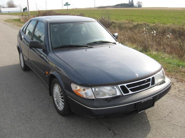 Saab 900 1995 photo 3