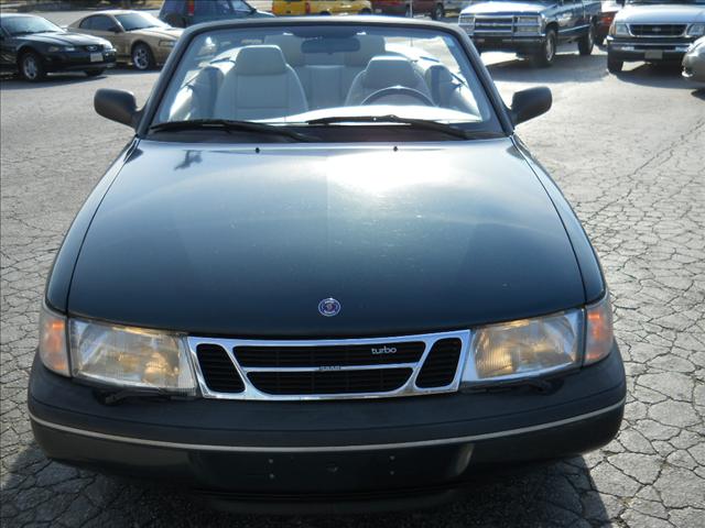 Saab 900 1995 photo 1