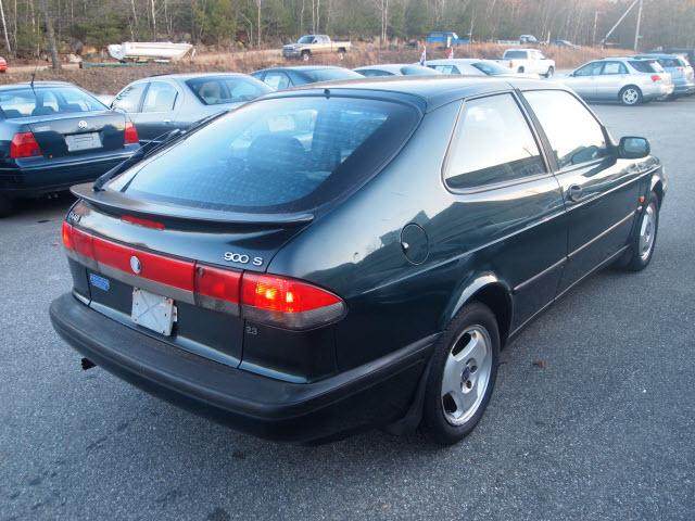 Saab 900 1997 photo 5