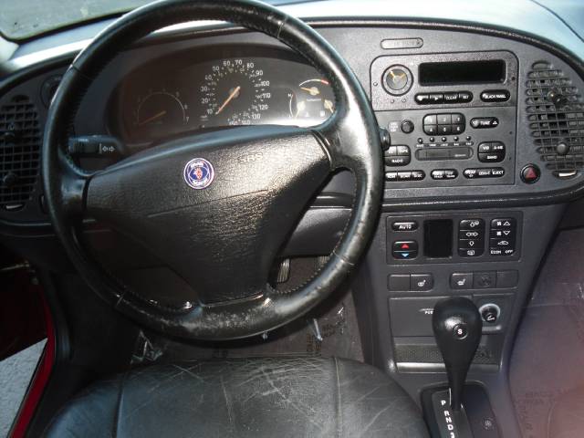 Saab 900 1997 photo 2