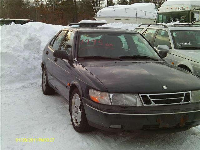 Saab 900 1997 photo 3