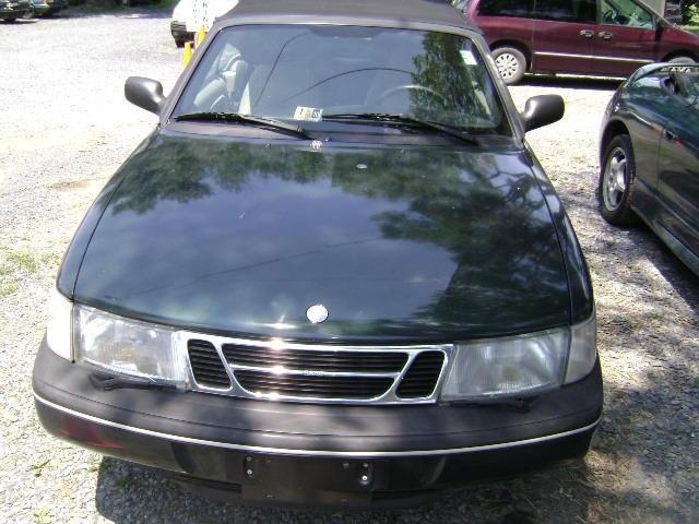 Saab 900 1997 photo 1