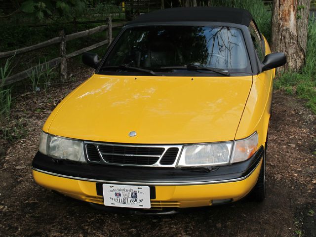 Saab 900 1997 photo 2