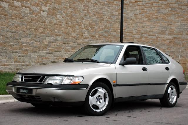 Saab 900 1997 photo 2