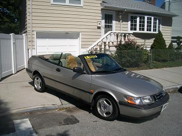 Saab 900 SE Convertible