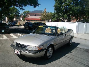 Saab 900 1997 photo 1