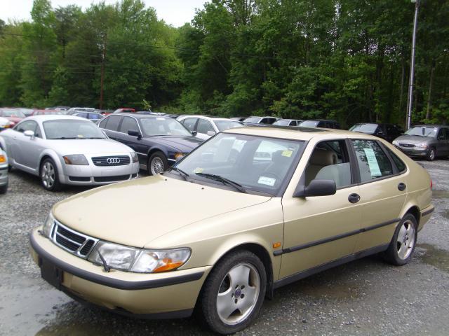 Saab 900 1998 photo 3