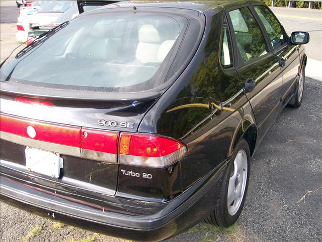 Saab 900 1998 photo 4