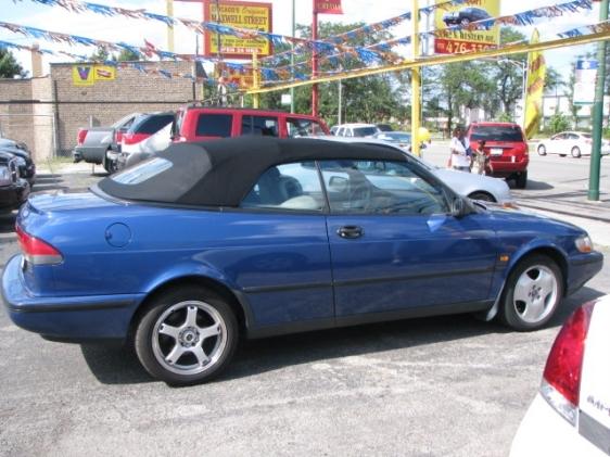 Saab 900 Convertible Convertible