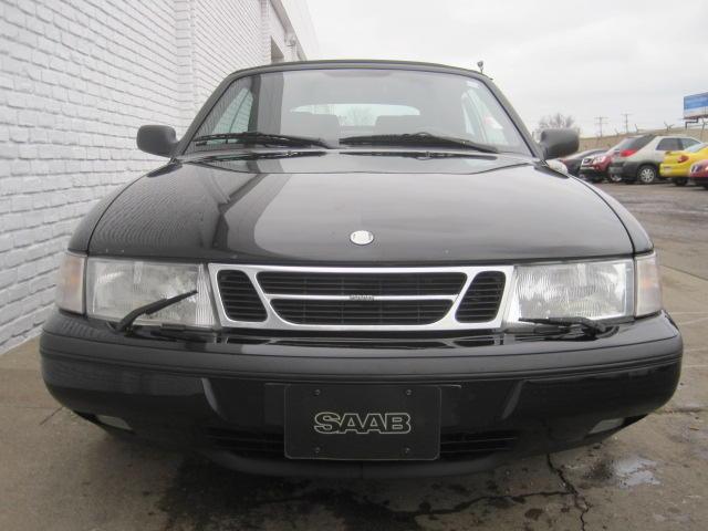 Saab 900 SE Unspecified