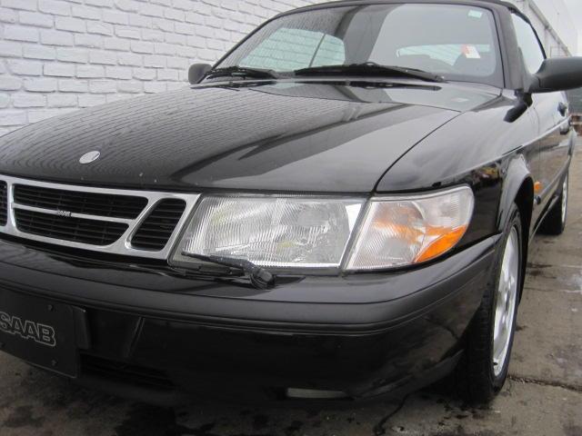 Saab 900 1998 photo 1