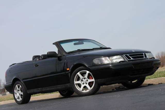 Saab 900 SE Convertible