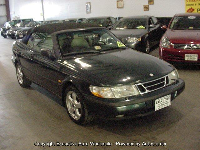 Saab 900 1998 photo 2