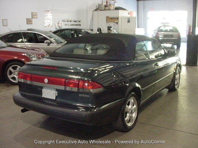 Saab 900 1998 photo 3